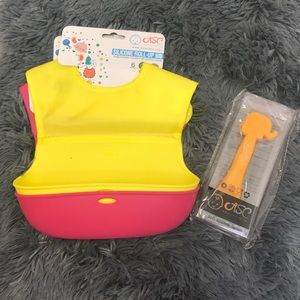 ***2 RollUp Bibs and Spoon.